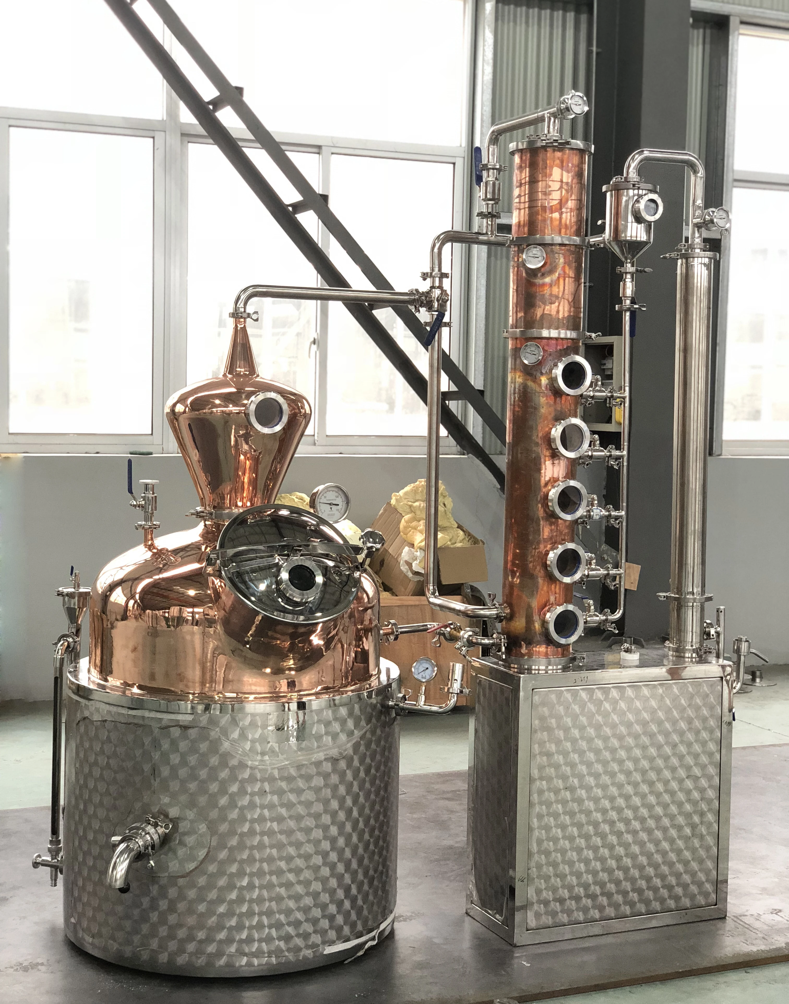 New Product Multifunctional Alcohol 100L Whisky Distillation Equipment