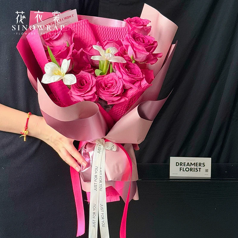 SINOWRAP New Flower Wrapping Paper 58*58CM Metal Texture Glossy Surface Waterproof Packaging Paper 20pcs Florist Supplies