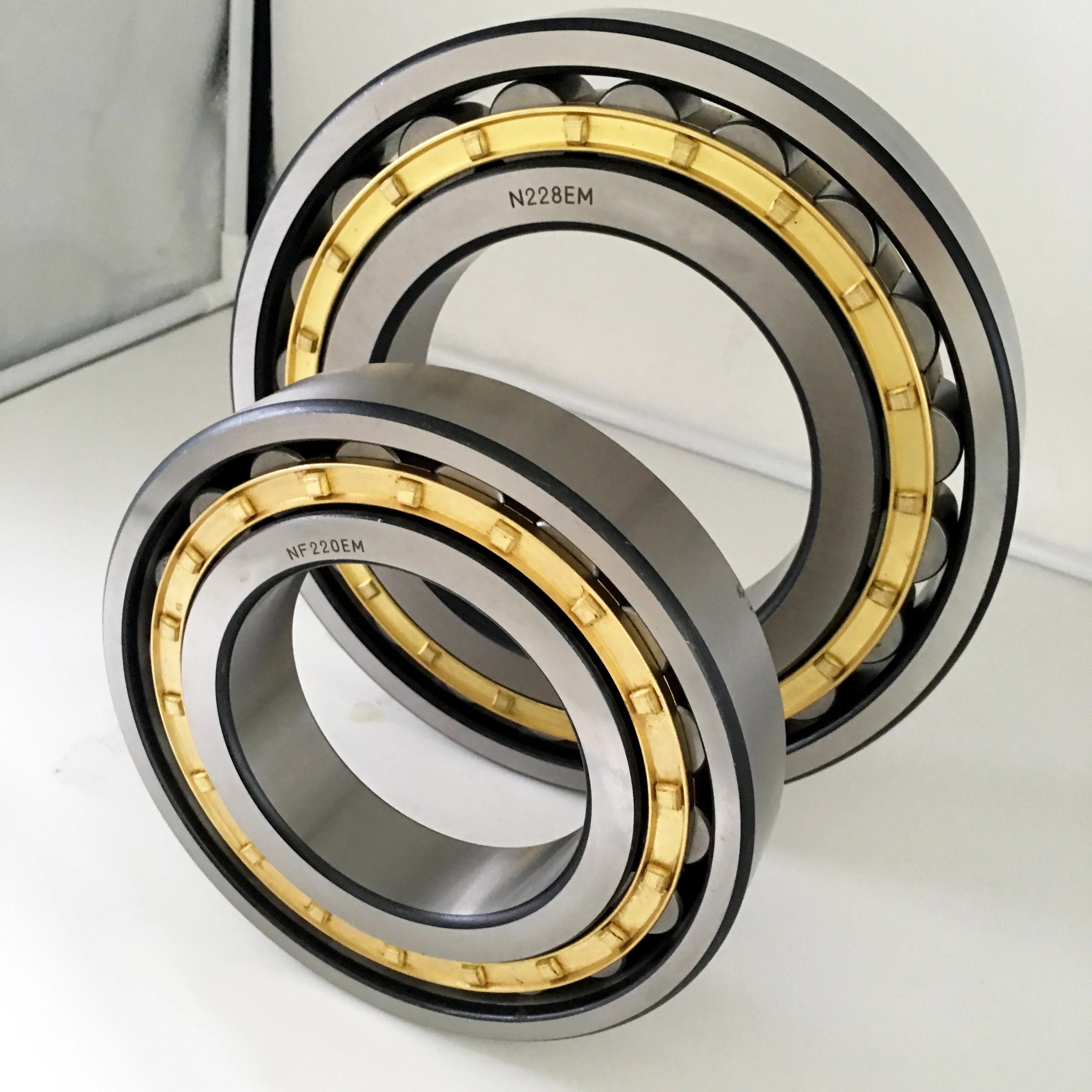 DST High quality heavy duty bearings 232726 cylindrical roller bearing