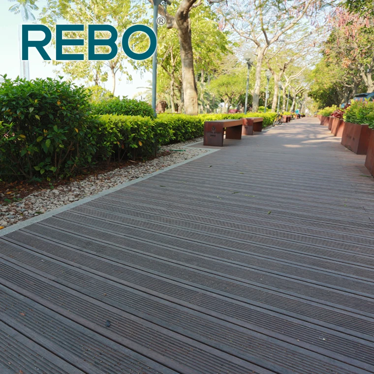 Outdoor solid strand woven bamboo flooring decking