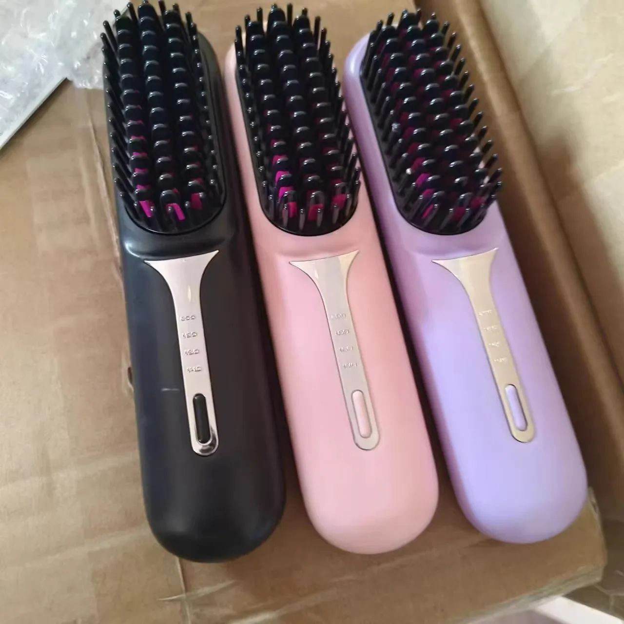 Smoothing Negative Ion Hair Care Comb Anti-Scald Ionic Hot Comb Straightener Portable Mini Travel Straightener Brush