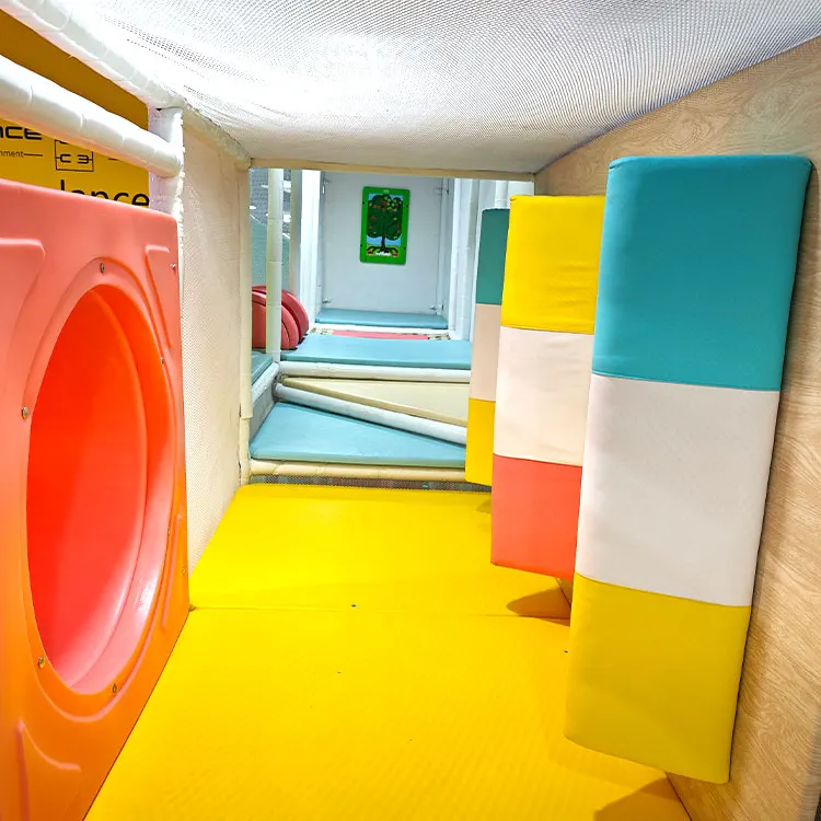 Children Indoor Amusement Park Playground Naughty Fort Indoor for Kids CE Customized Indoor Soft Play Indoor Slide 17 Years