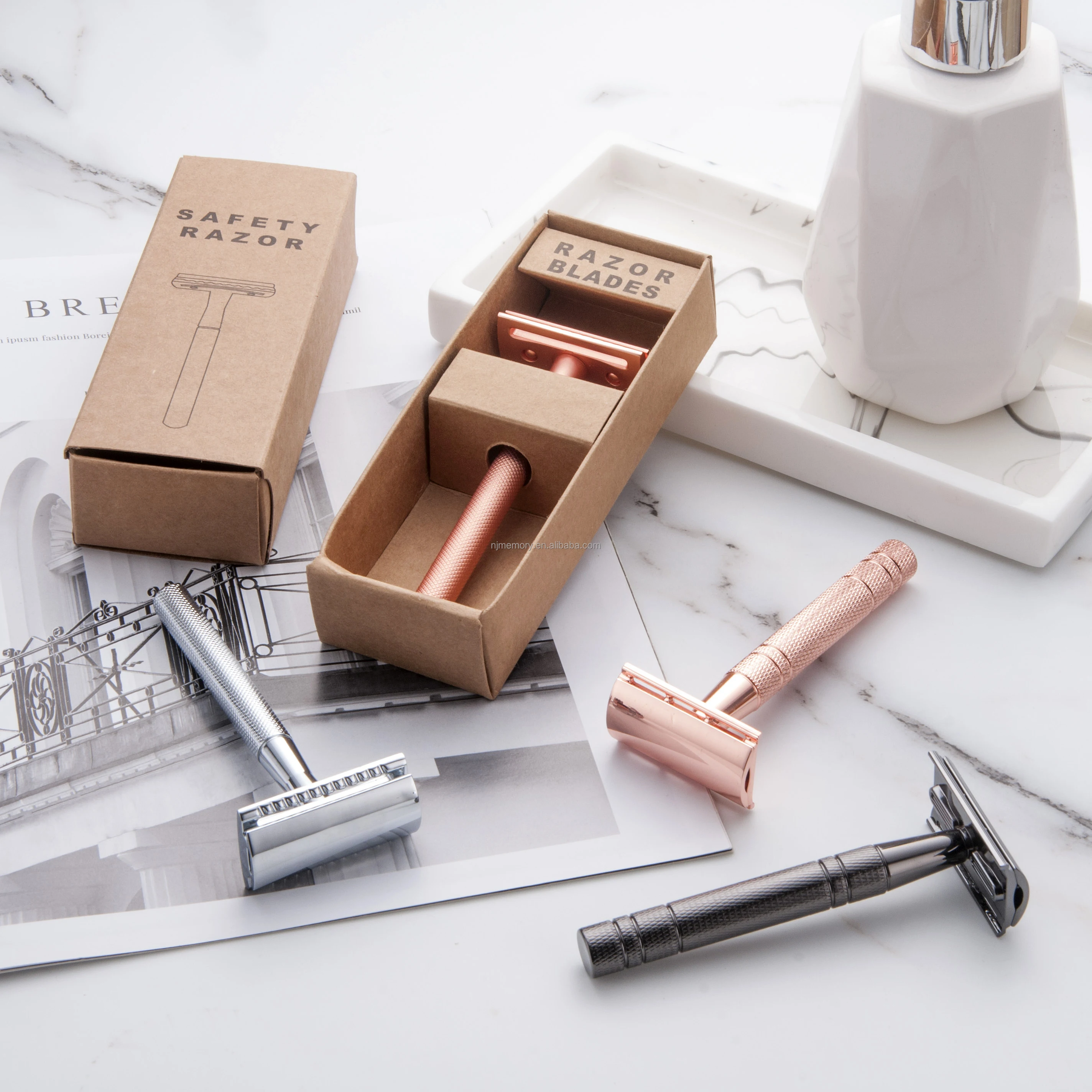 Double Edge Safety cheap Razor Wet Shaving Kit for Men Women with 10 Pieces Platinum Blade