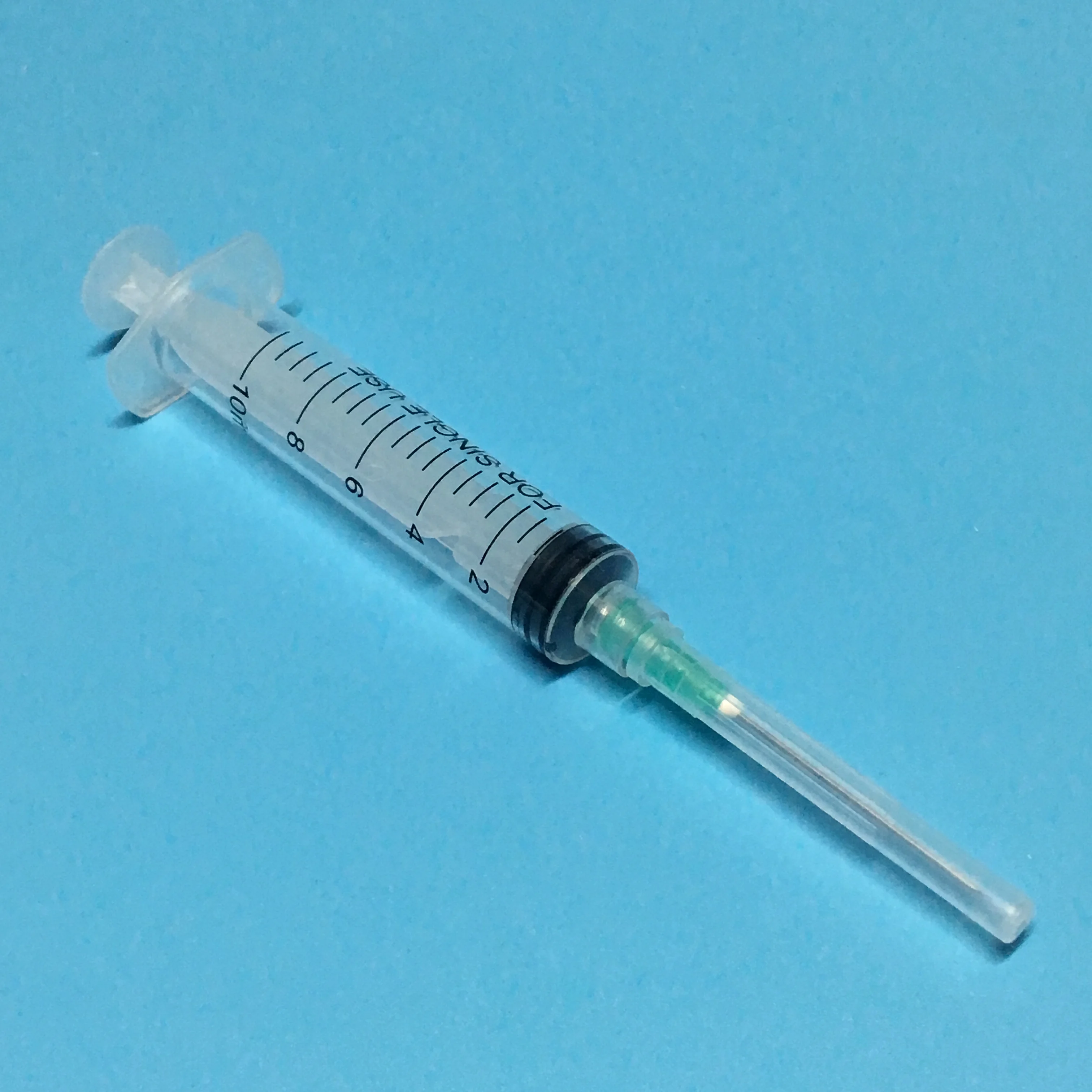 
10ml disposable plastic syringe with needle(luer lock or luer slip) 