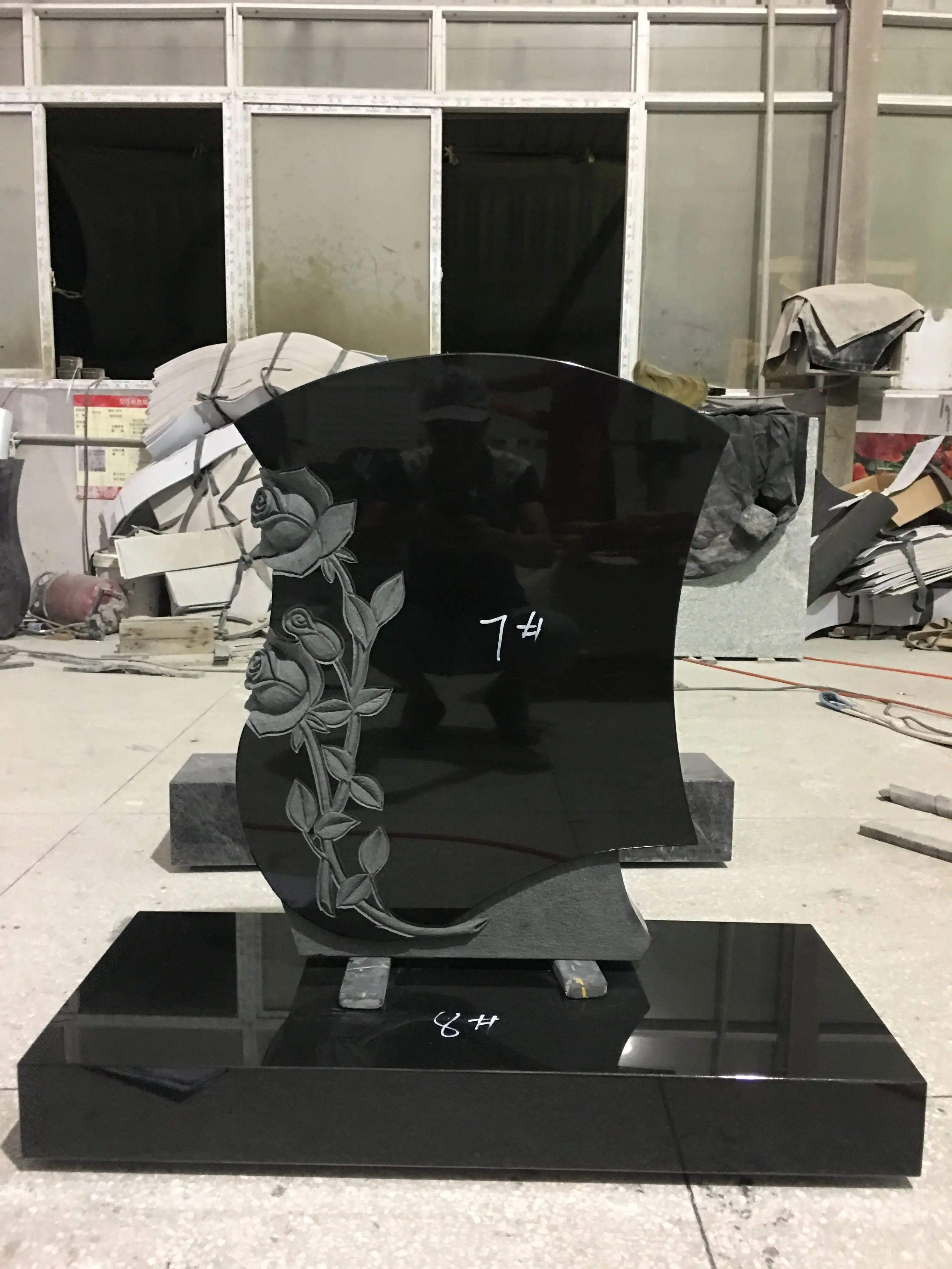 Child Angel Statue Polished Funeral Gravestone Headstone Tombstone with Carved Black Heart