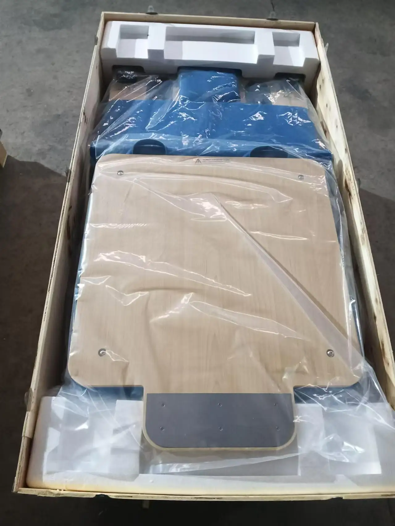 Wholesale Pilates Reformer Folding High End Wooden Equipment Gym Fitness Machine Foldable Pilates Reformer for Studio