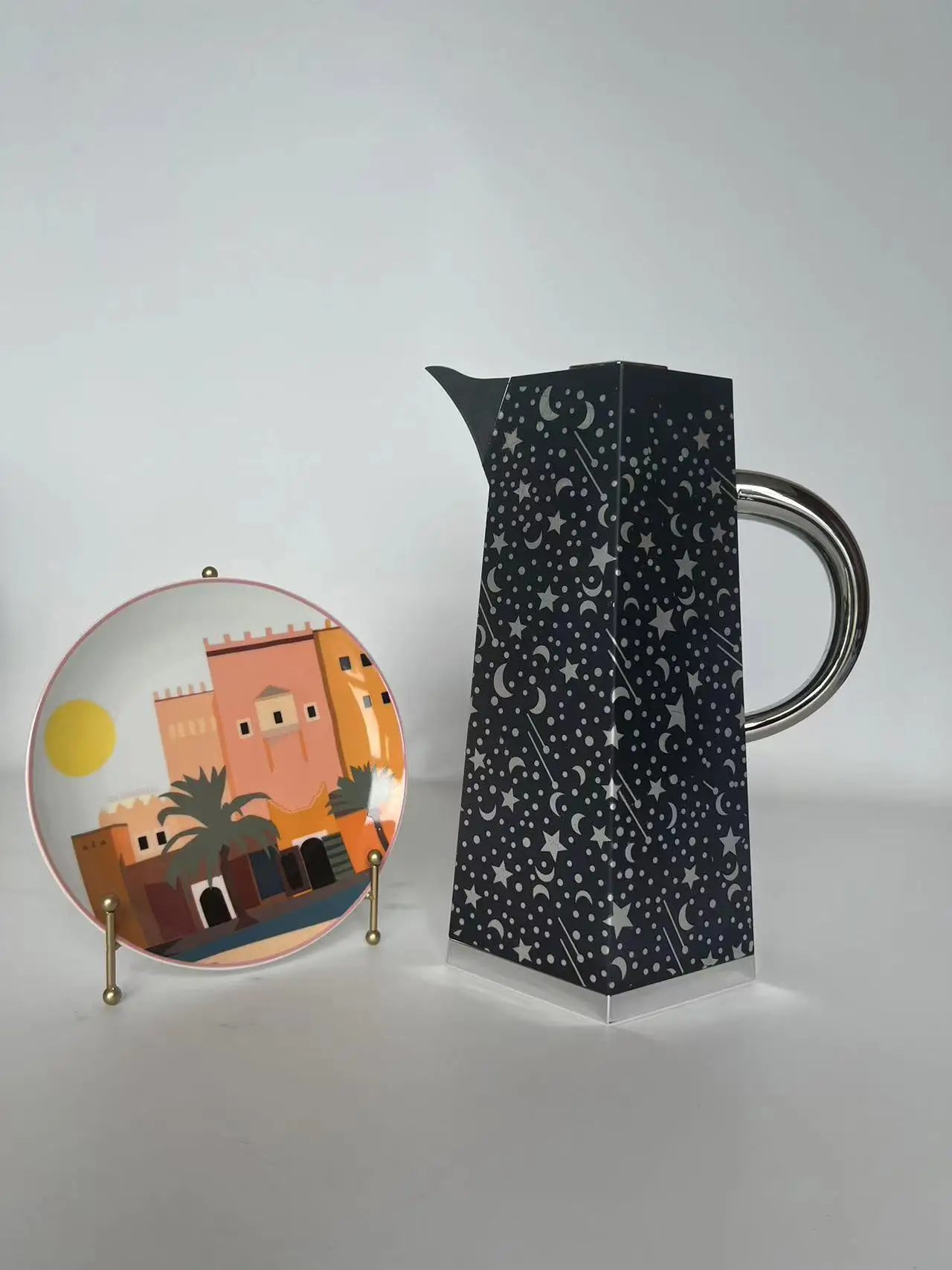 2023 New season arrival thermos vacuum flask water bottle black moon star silver  1 liter