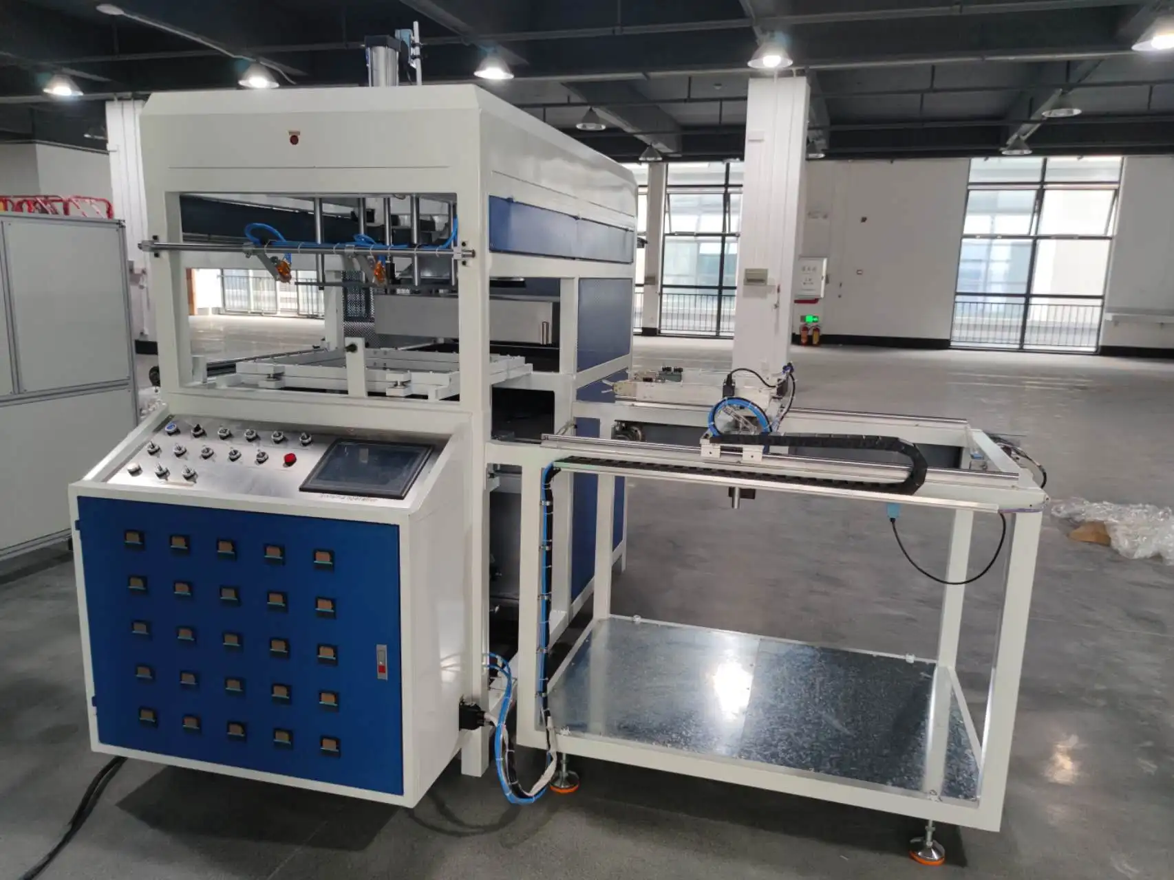 Automatic Blister Molding Machine thermoforming Hot Press vacuum mold PVC PET PP PC PS ABS BOPS APET CPET plastic salad box pack