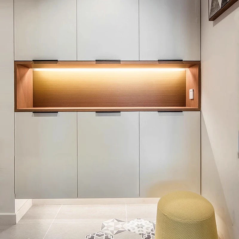 12-volt surface-mounted fan-shaped aluminum light strip  Suitable for cabinets, wardrobes and so on.