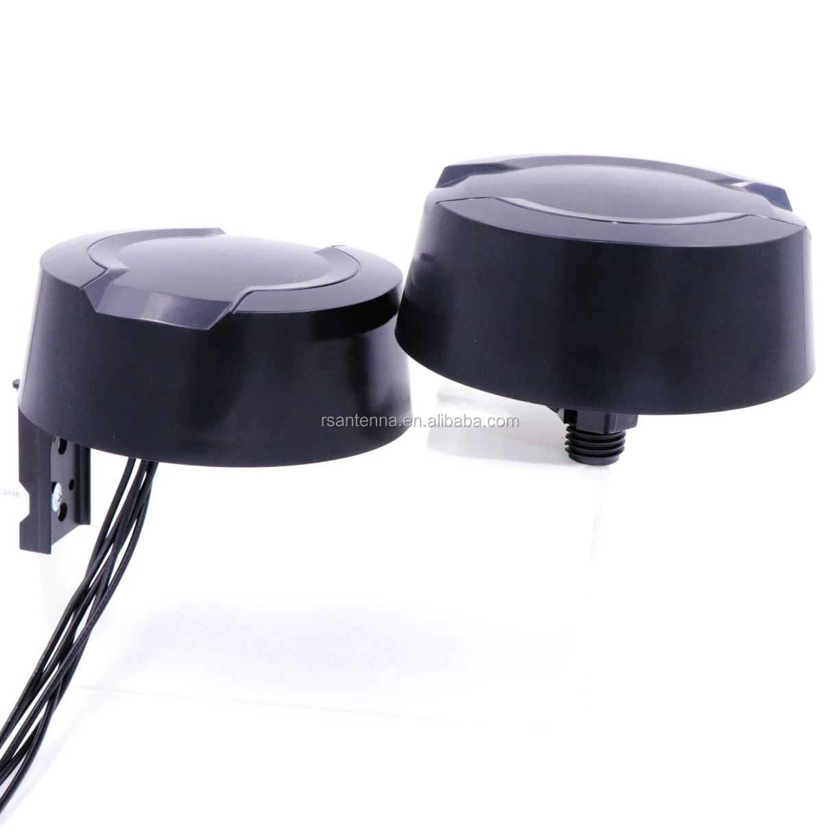 Omni Outdoor 5G WiFI GLONASS Antenna 600~6000MHz High Gain 7DBi Antenna 5 in 1 Multiband Antenna Manufacturer Directly Sales