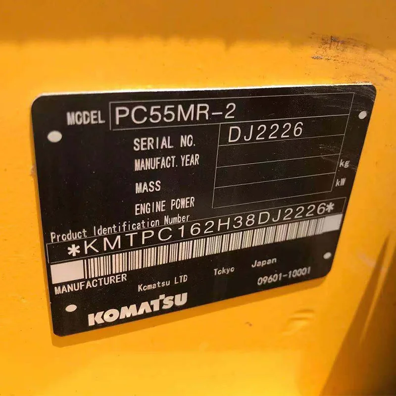 Japan 5 ton 5.5 ton komatsu used excavator pc55 pc55mr rubber track farm and garden digging excavator machine