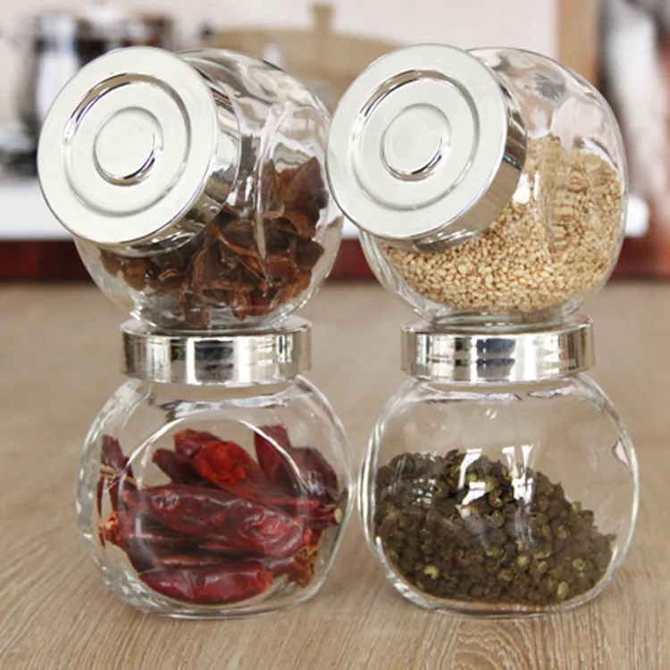 Custom printed label sealed spice jar 4oz 6oz glass seasoning chili jar black pepper storage bottle metal cap in kitchen