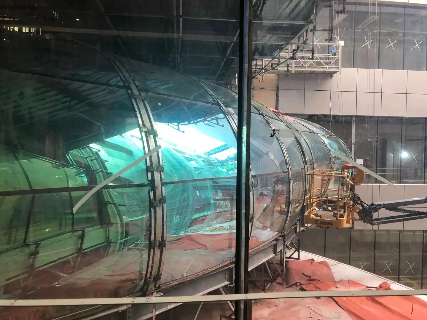 Professional Curtain Wall Window Tempered Glass Building Glass Tempered Iridescent Colored Glass