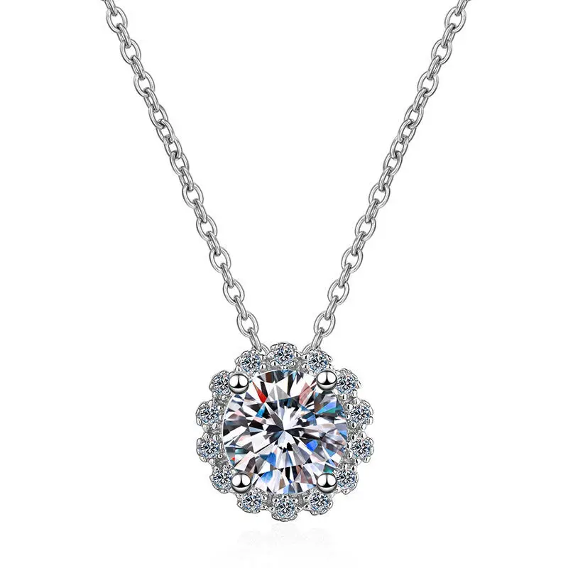 925 Silver White Gold Plated  0.5-2ct DEF Color Customized Moissanite Full Pave Diamond Necklace for Female