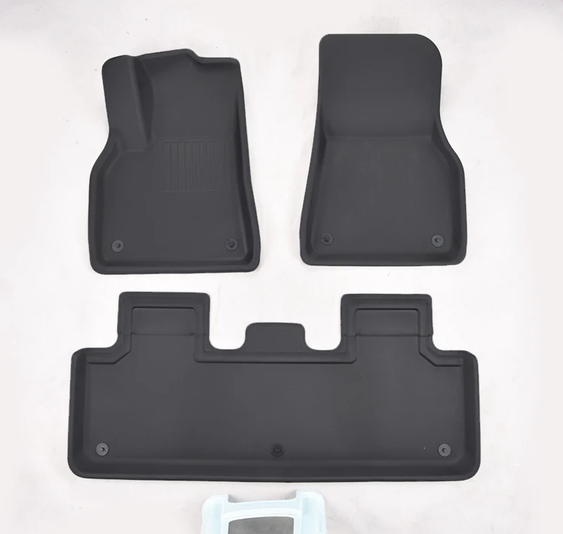 Model-3Y-XPE_24.jpg
