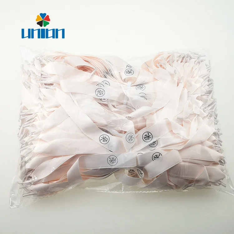 Position cutting printed ribbon paper bag handle for gifts box