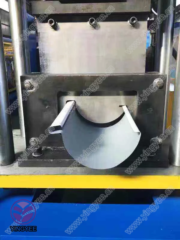 Gutter mental  roll forming machine galvanized coils/rain gutter color steel roll making machine