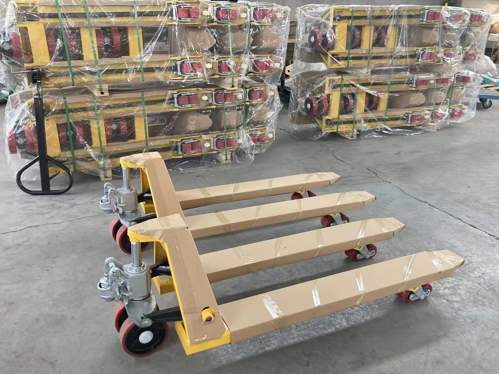 Pallet Truck Price Advantage 2ton Pallet Truck Cheap and Durable Pallet Jack