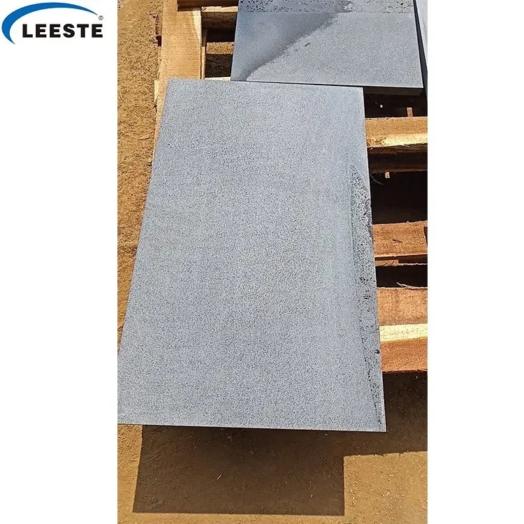 Popular China Hainan Black Basalt Sawn Cut Paving Stone Pool Coping Bluestone Floor Tiles