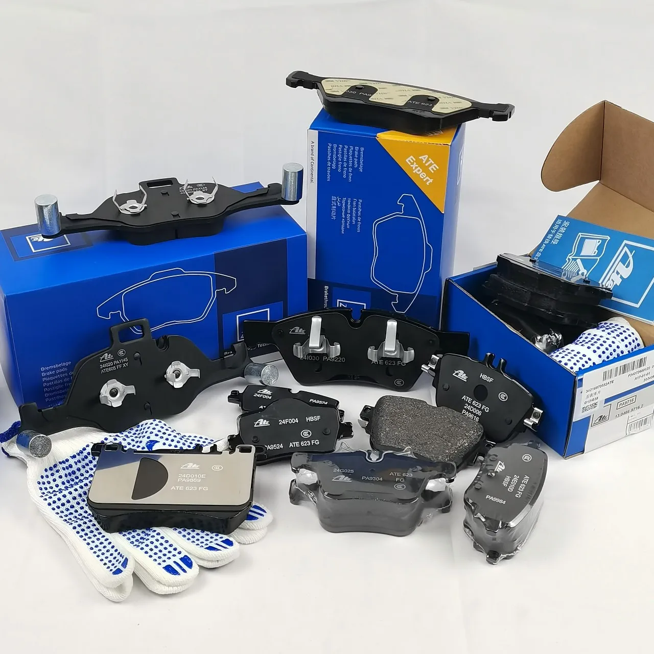 Hot Selling 0054204320 Brake Pads For Mercedes Benz W204 X204 W207 E200 E220 E250 For ATE Rear Brake Pad