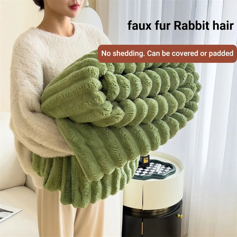 Multipurpose 100% Polyester Fiber Faux Fur Rabbit Hair Striped Throw Blanket Plush Baby Sofa Blanket for Office Nap