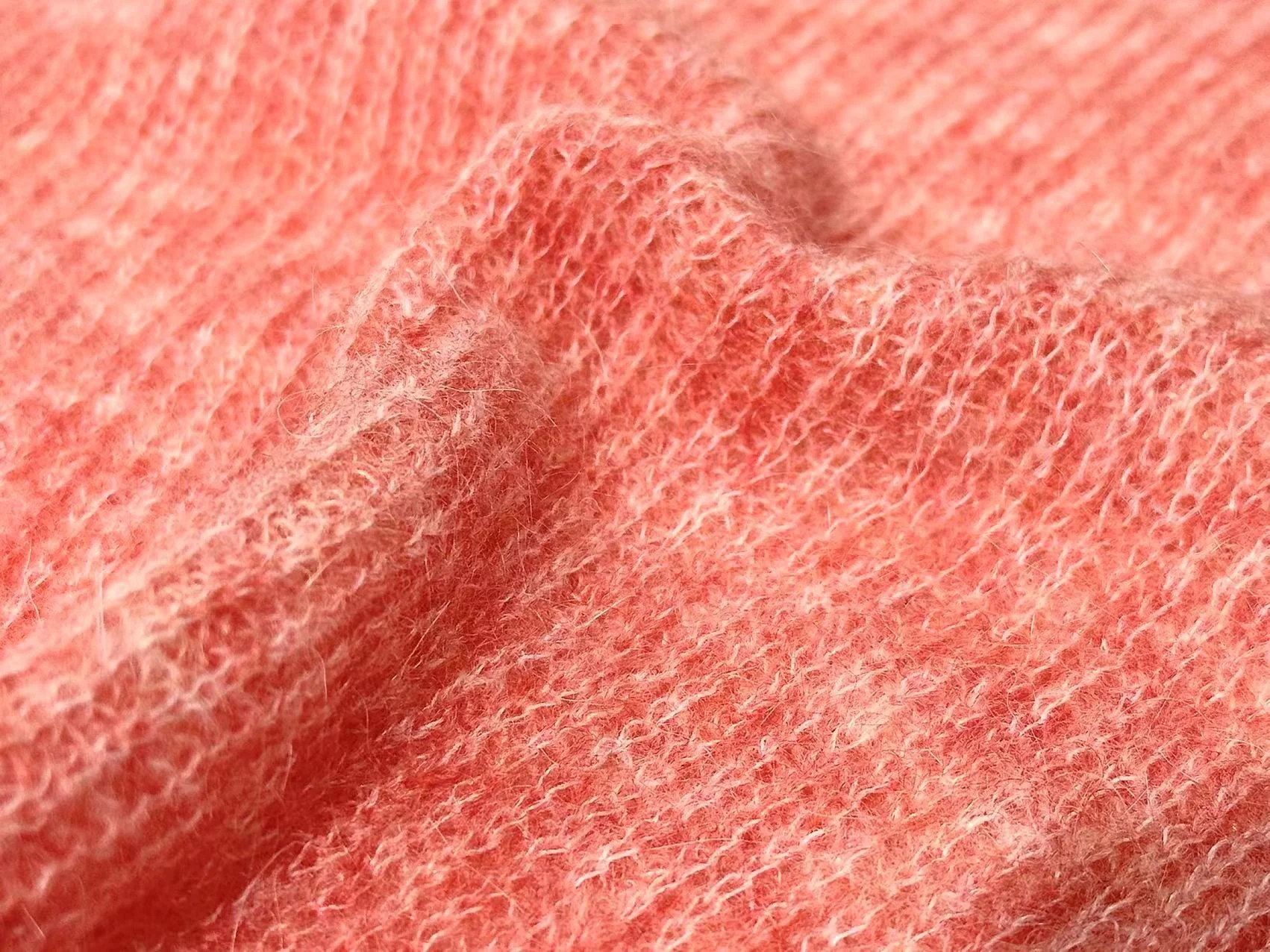 30% Wool 30% Kid-Mohair 40% Nylon 1/12.5NM Melange Sweater With Silk Yarn Fancy Blended Yarns