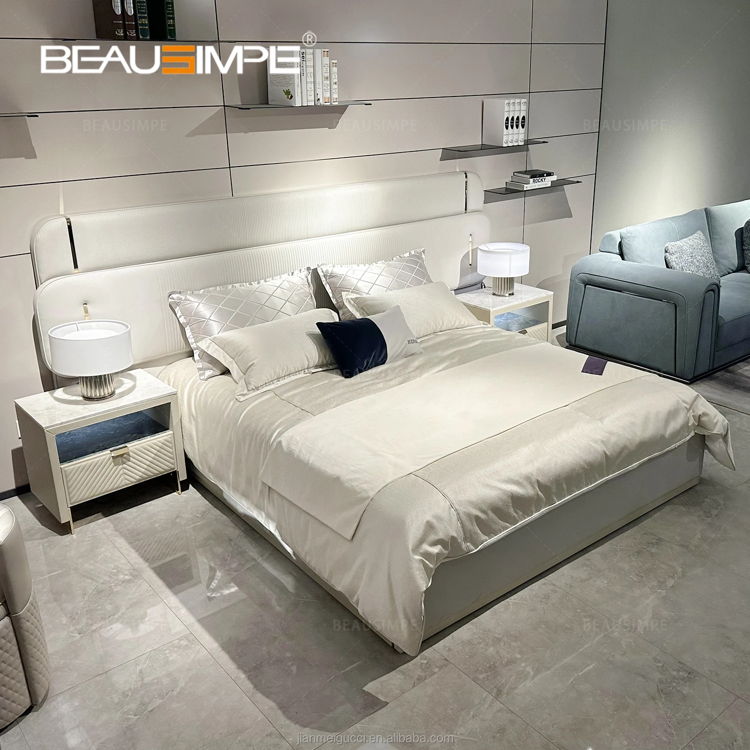 New Contemporary Design Best sell space saving leather beds Light Luxury modern furniture luxury bed room set king size bed