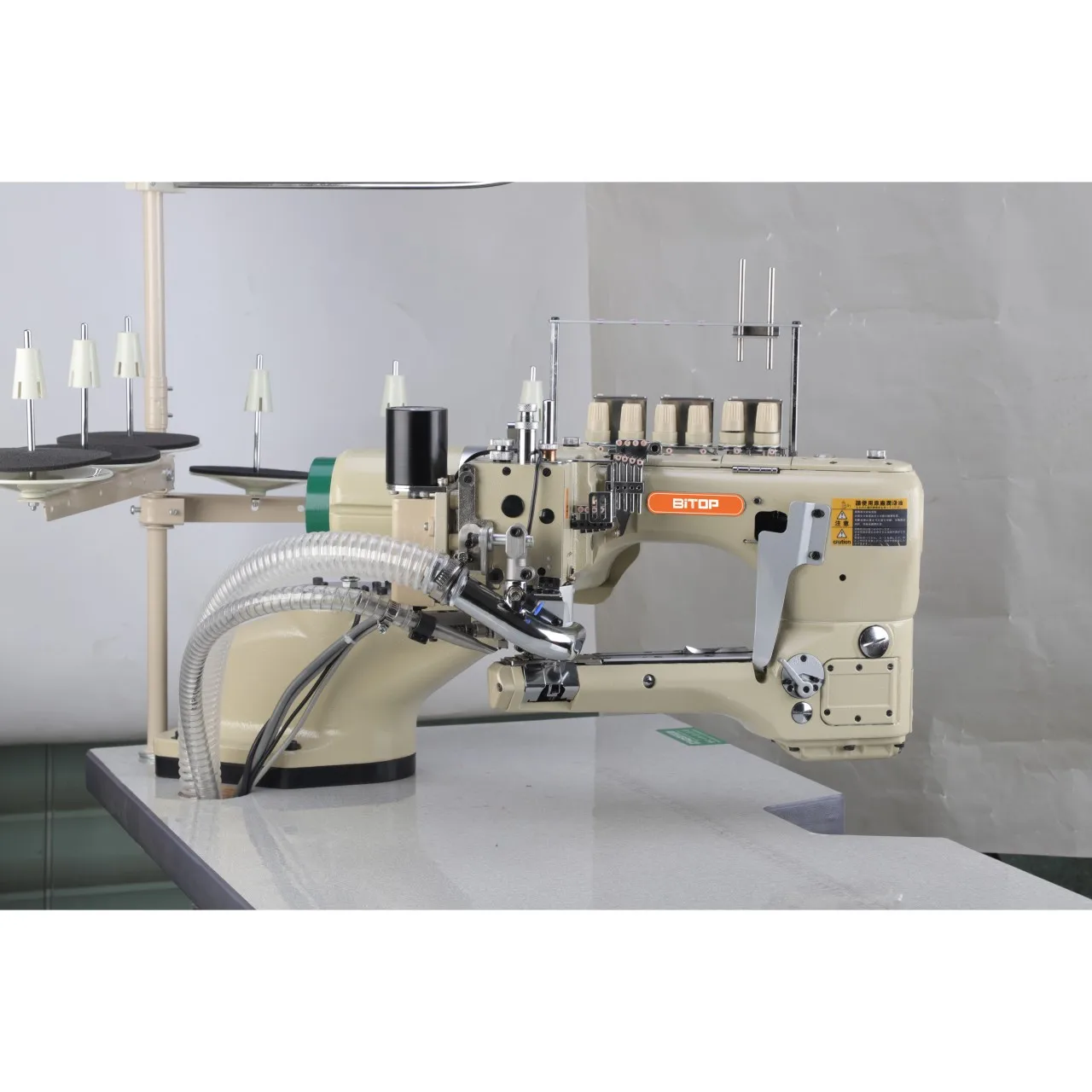 BT-62GD zigzag sewing machine industrial Maquina de coser megasew flatseamer sewing machine 2 needle interlock sewing machine