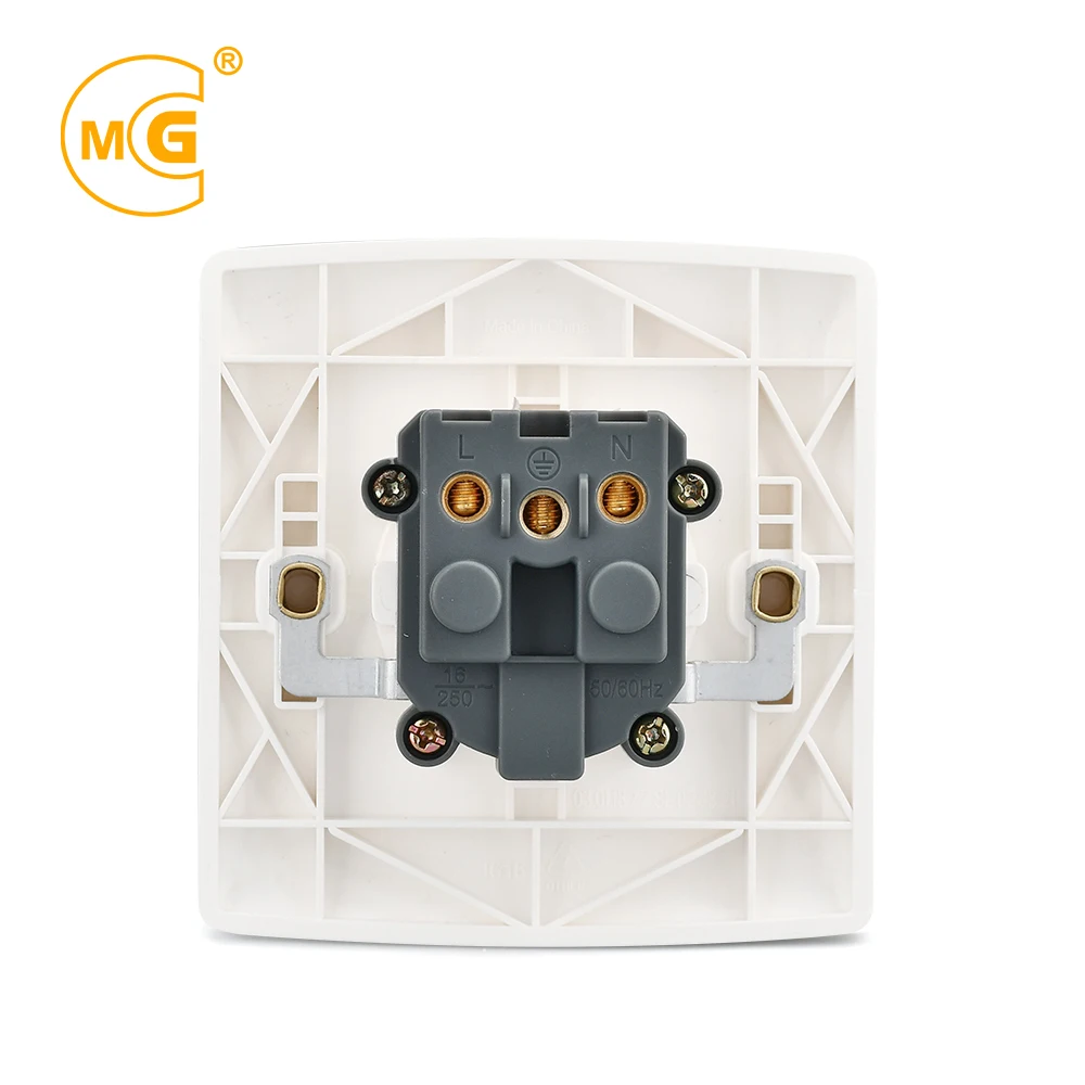 White 1 Gang Plug Socket 16A Type F German Schuko Socket Outlet 250V