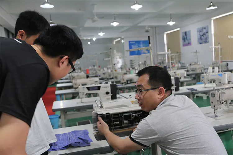 Golden Choice GC6-9 High Quality Flat Bed Single Needle Heavy Duty Leather Industrial Lockstitch Sewing Machine