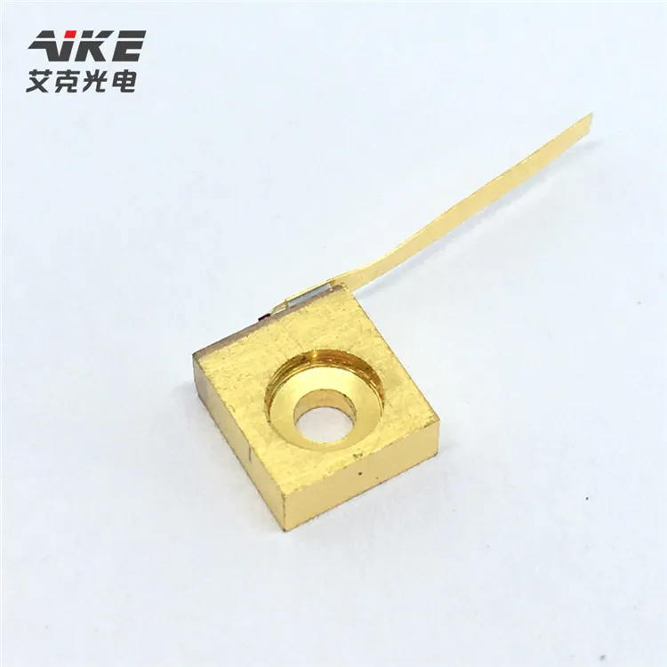 В наличии ИК 5 Вт 5000 нм МВт высокомощный C-Mount инфракрасный лазерный диод LD FAC