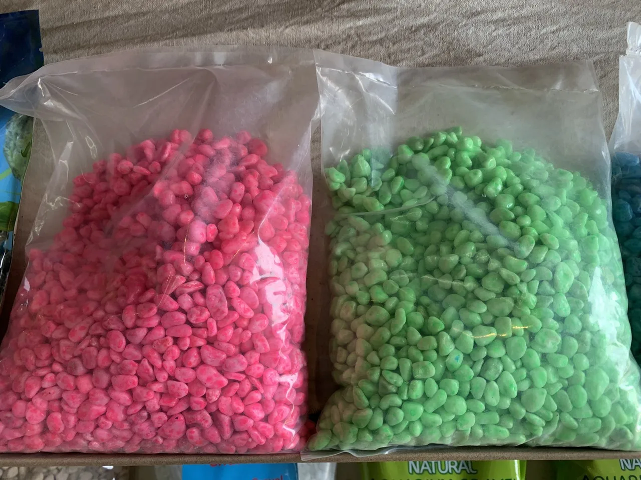 Aquarium Fish Tank Decorative Coloured Aggregates Gravel Sand Pebbles Stones