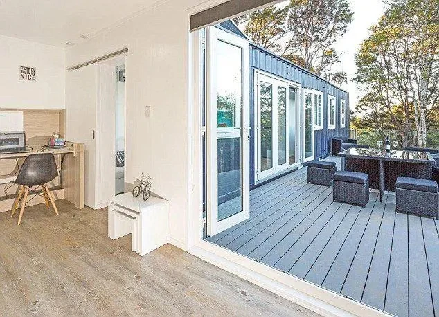 Modified container house prefab mini homes tiny prefabricated detachable modular prefab restaurant