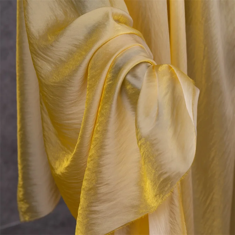 Glass silk satin texture fabric gradient elastic skirt clothing fabric glossy, vertical, wrinkle resistant