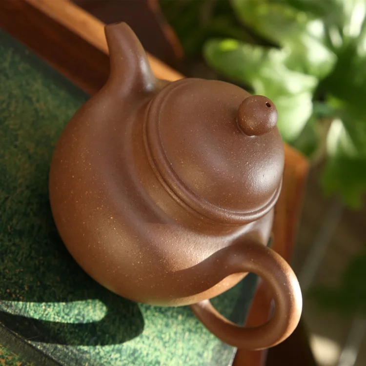 Hot sales antique ceramic porcelain Yixing handmade purple clay teapot for home decoration