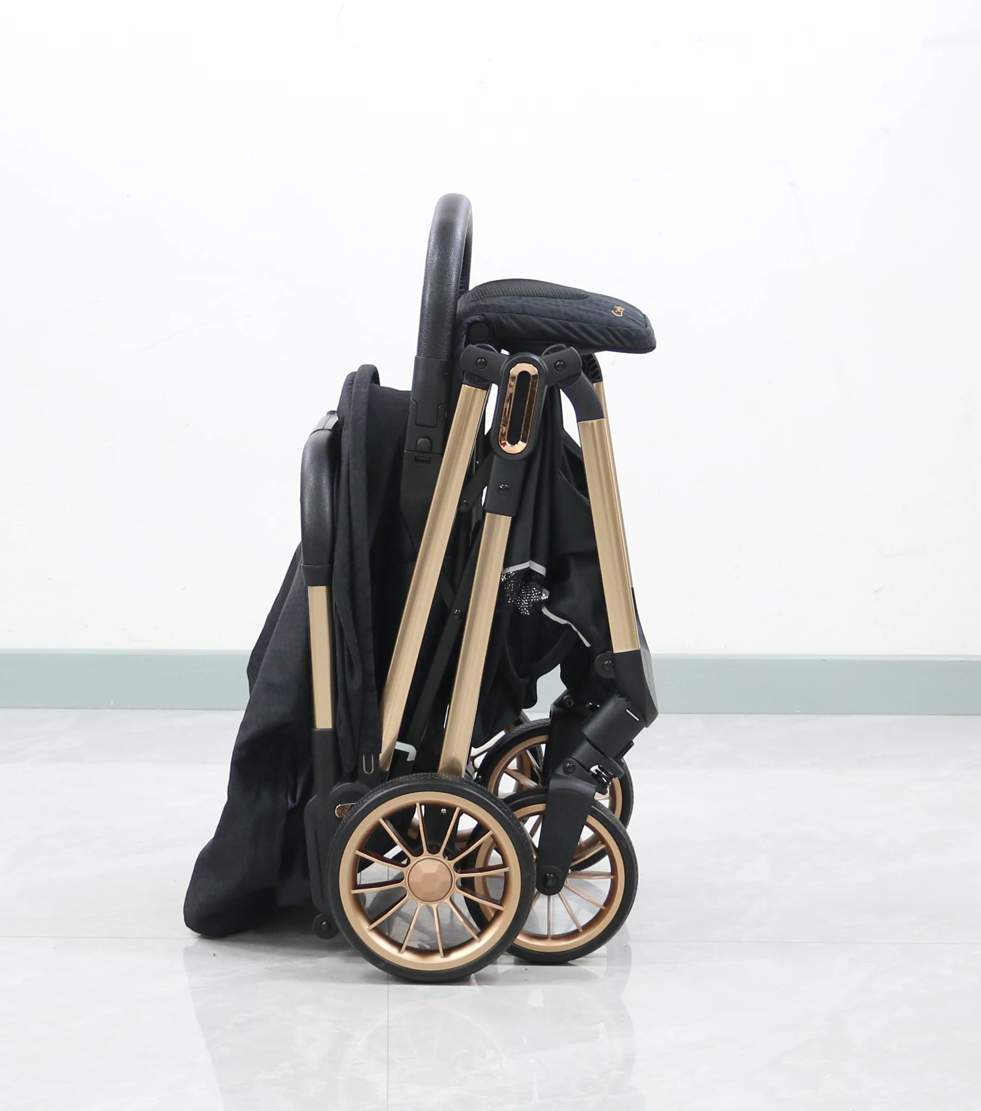 Cool Black X9 Stylish Foldable Boarding Baby Pram Stroller With Full Sunshade