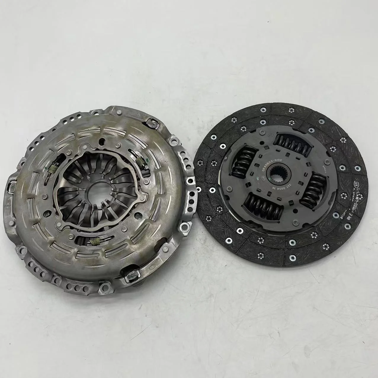 Clutch Kit For Ford Transit V348 2.2l JC19-7540-AB-LUK 6273032090 V348 2.2L Clutch Plate Disc