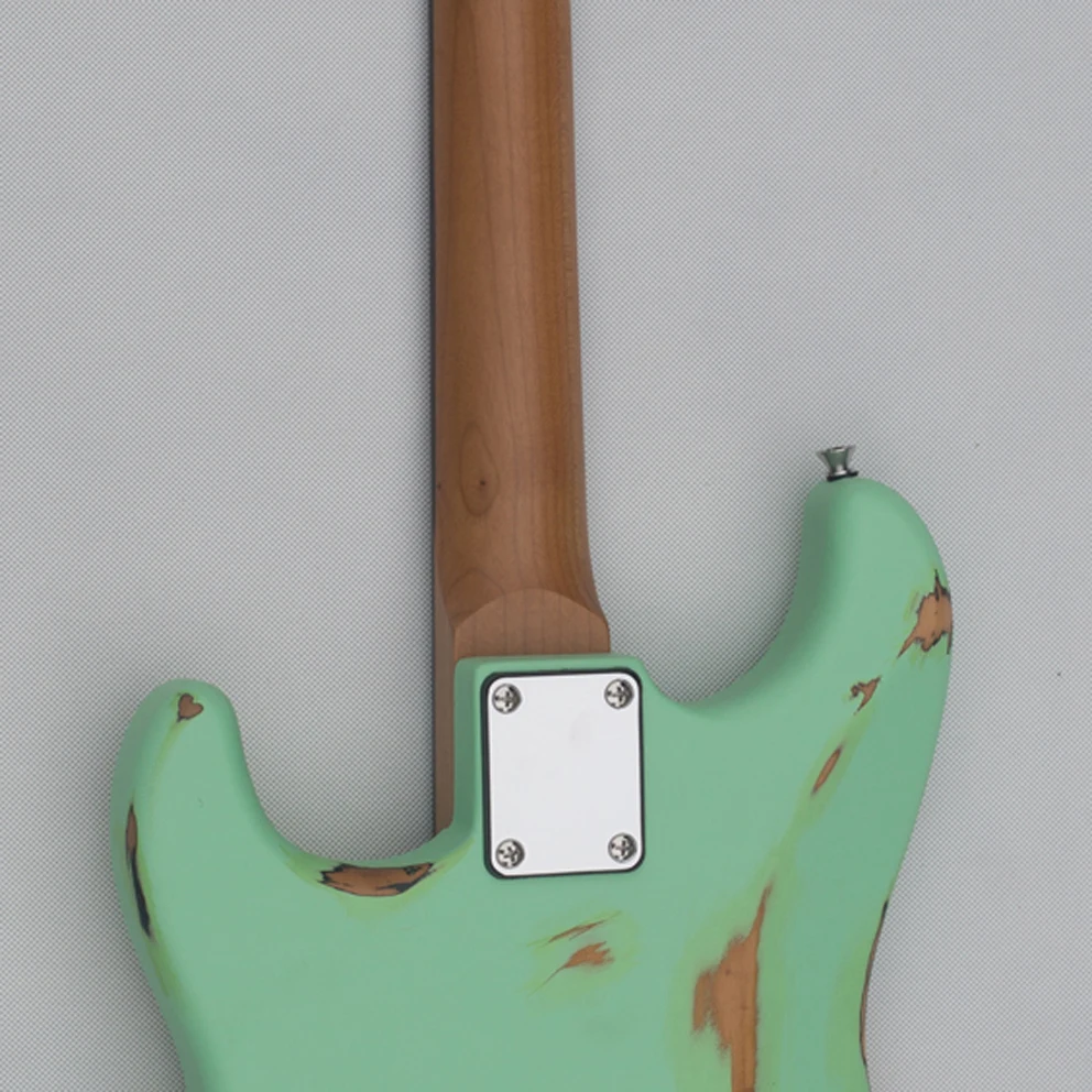 Popular OEM Vintage ST Electric Guitar Poplar Body S-S-S Pickups Cheap Relic Electric Guitars for Adult for sale Custom Logo