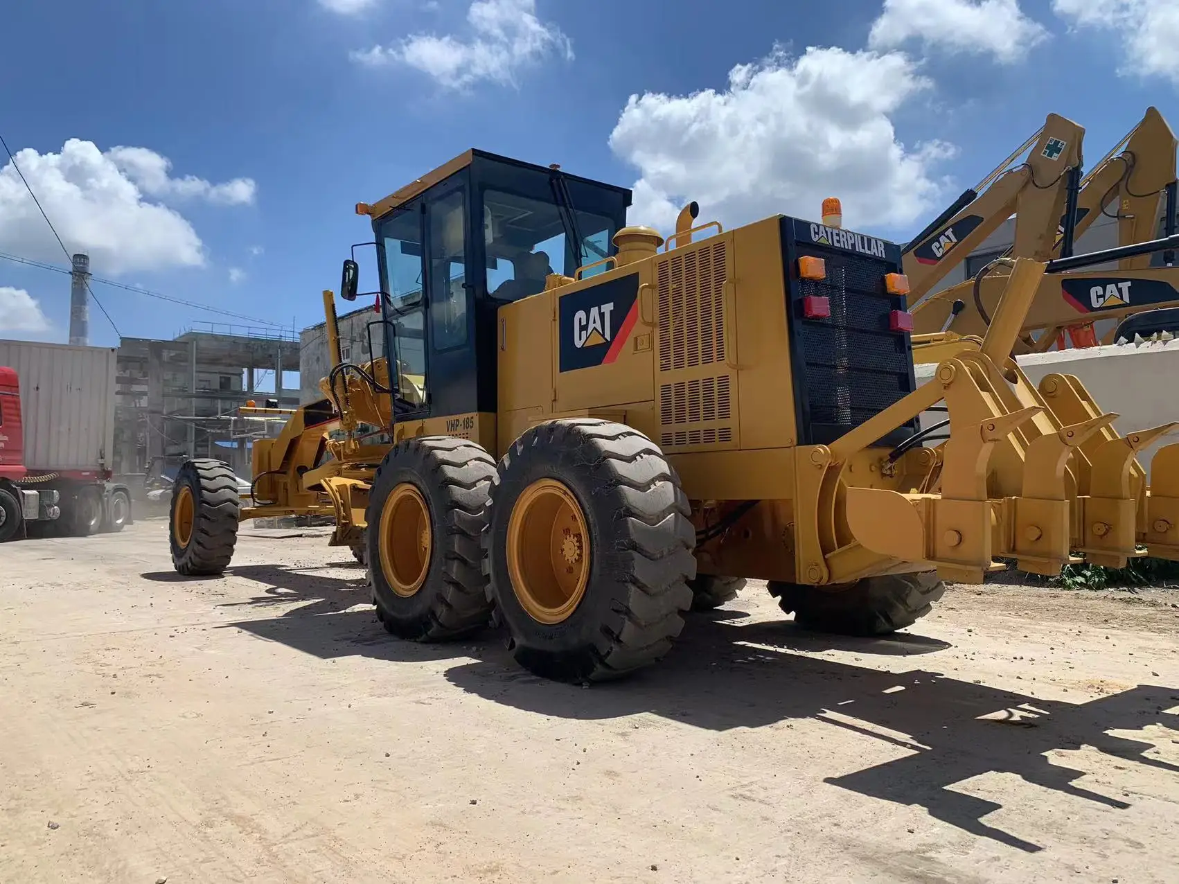 Б/у строительная техника CAT caterpillar 140H 140G 140K 120H