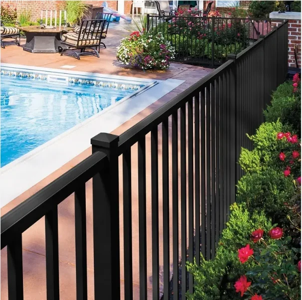 Ограждение из цинковой стали