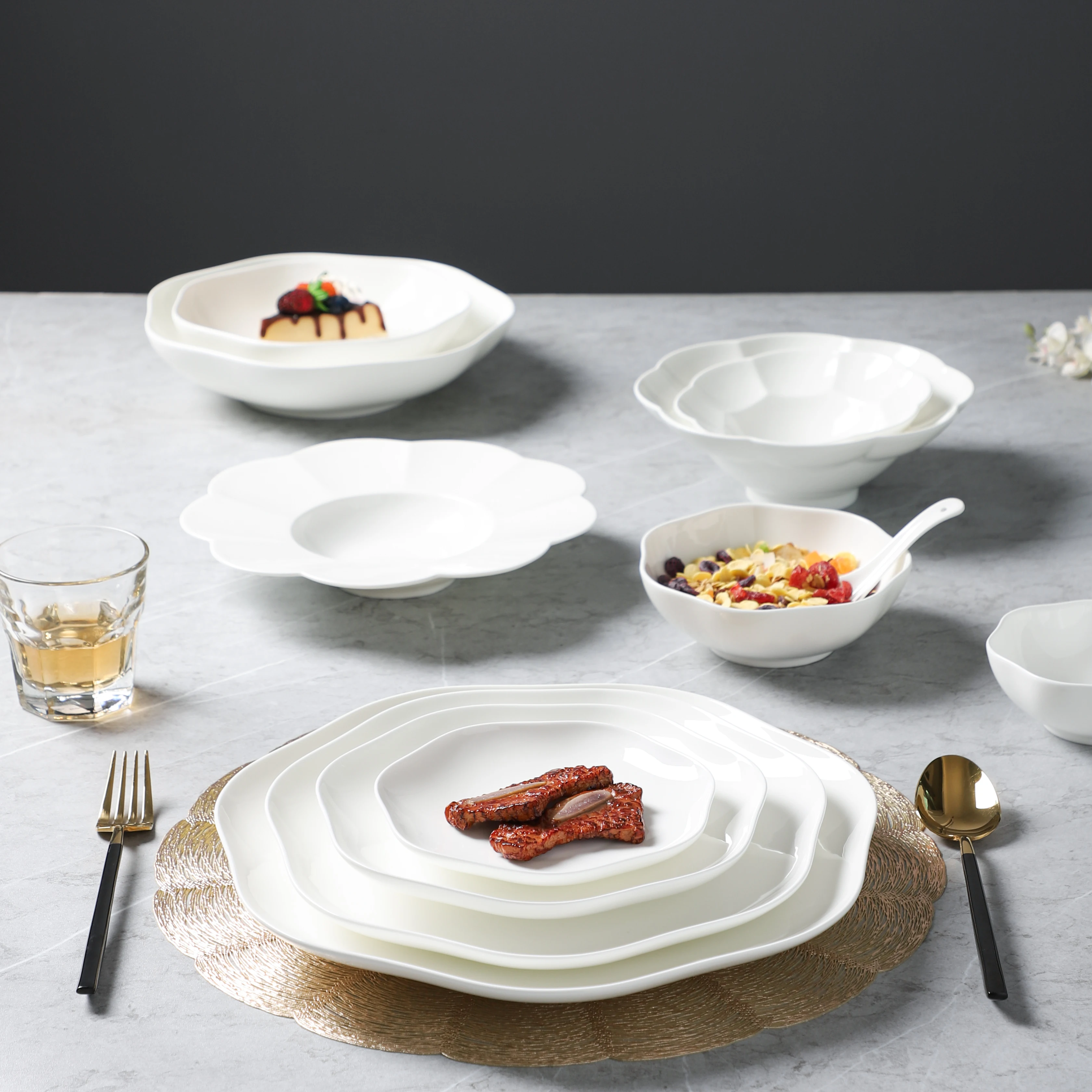 PITO Unique Ceramic White Floral Edge Cereal Bowl Dinner Rice Soup Ceramic Bowls Tableware Ceramic Cabbage Salad Cereal Bowl