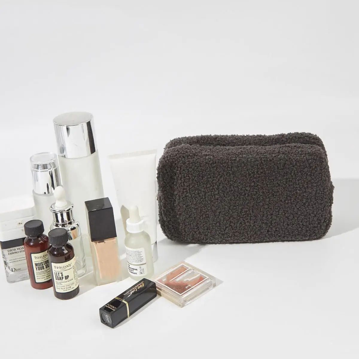 Cubic Teddy Velvet Makeup Bag Beauty and Skincare Product Storage Bag Travel Storage Portable Cosmetic bag