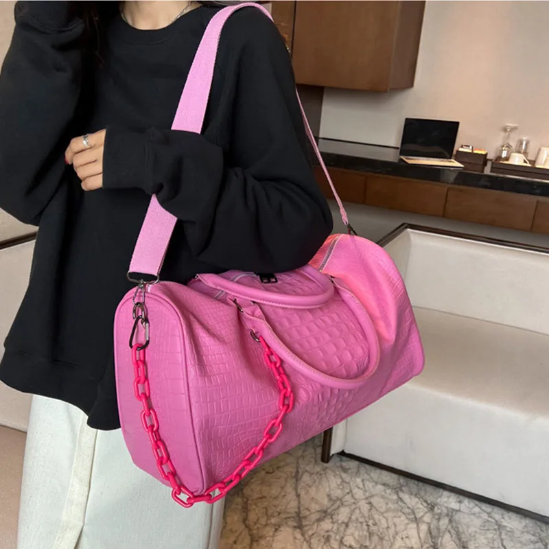 Fashion Design Candy Color Unisex Travel Bag For Matching Daily Outfit Outside Activity Carrying On Weekender Overnight Bag