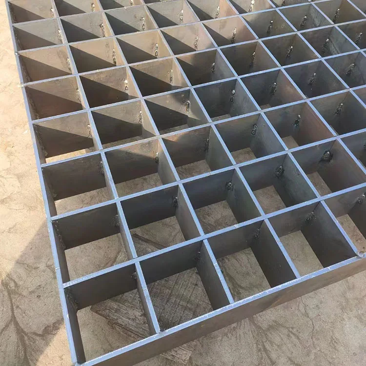 Сварные сетчатые металлические решетки размером 30x100 для напольной стальной пластины