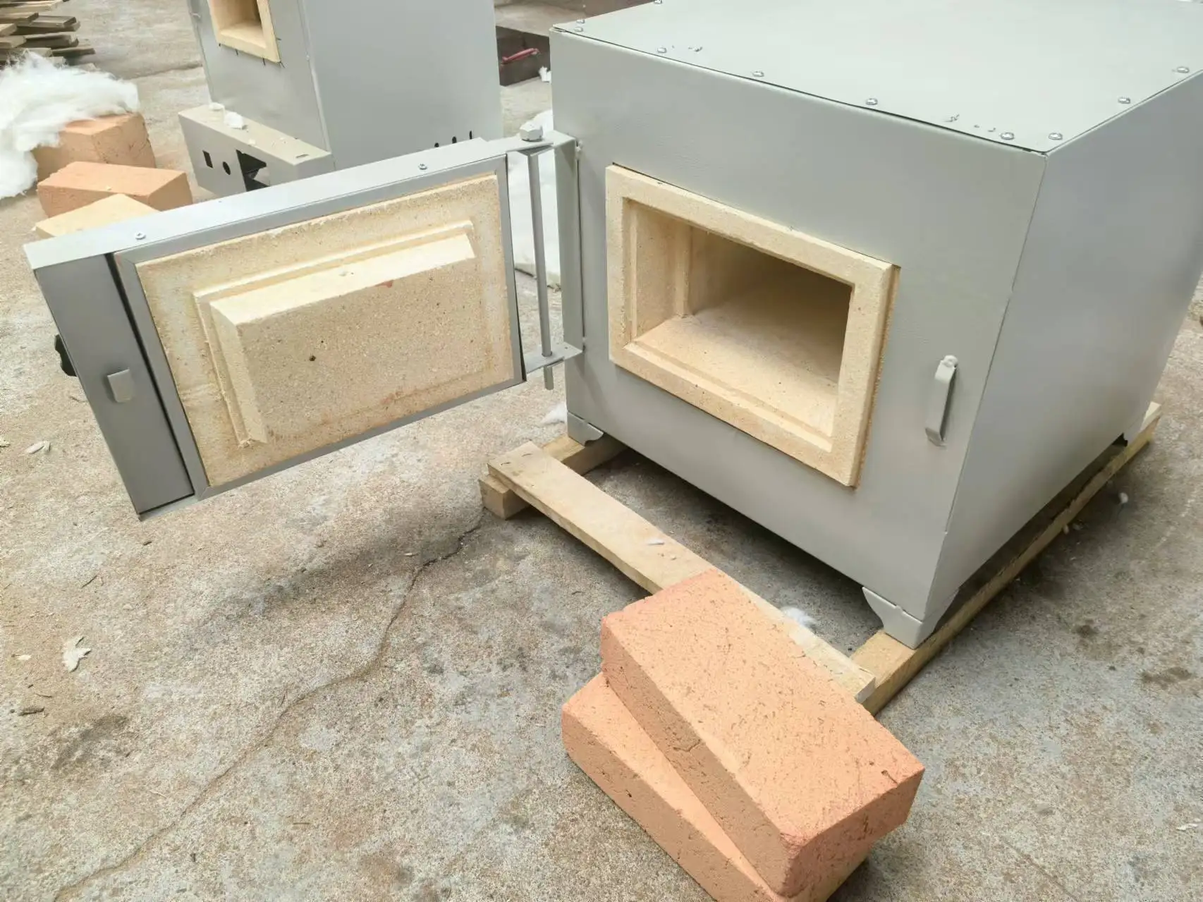 Muffle Furnace for Dewaxing  Burnout Furnace High Temperature 1200 Degree Heat Treatment