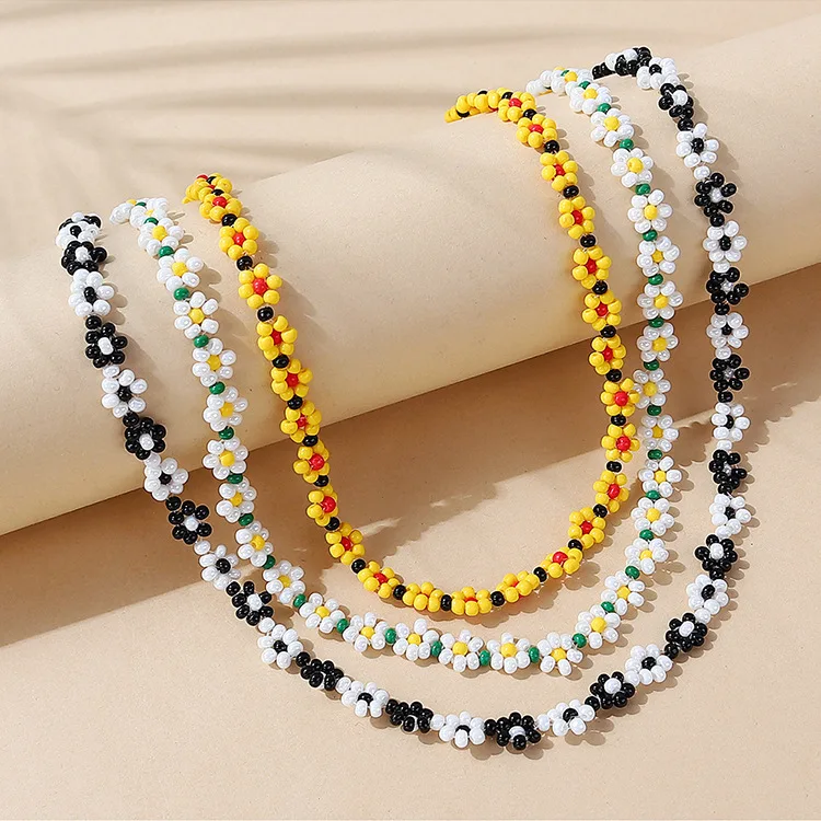 2022 Summer Xiaolong Flower Duogizhu Neck Chain Girls Mandarin Popular Handmade Steak Beads