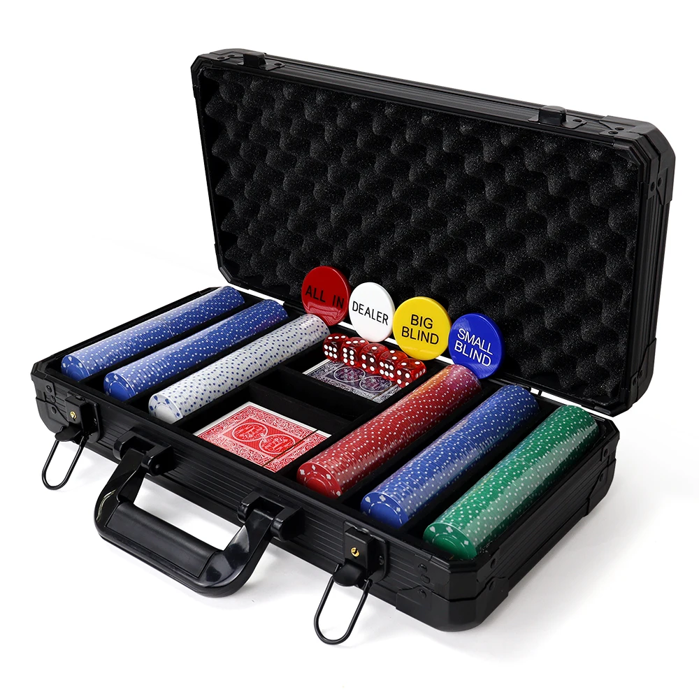 Wholesale Custom Casino Cheap PP Chip Sets Professional Poker Game Complete Accessories 300 Pcs Poker Chips and Dealer Buttons