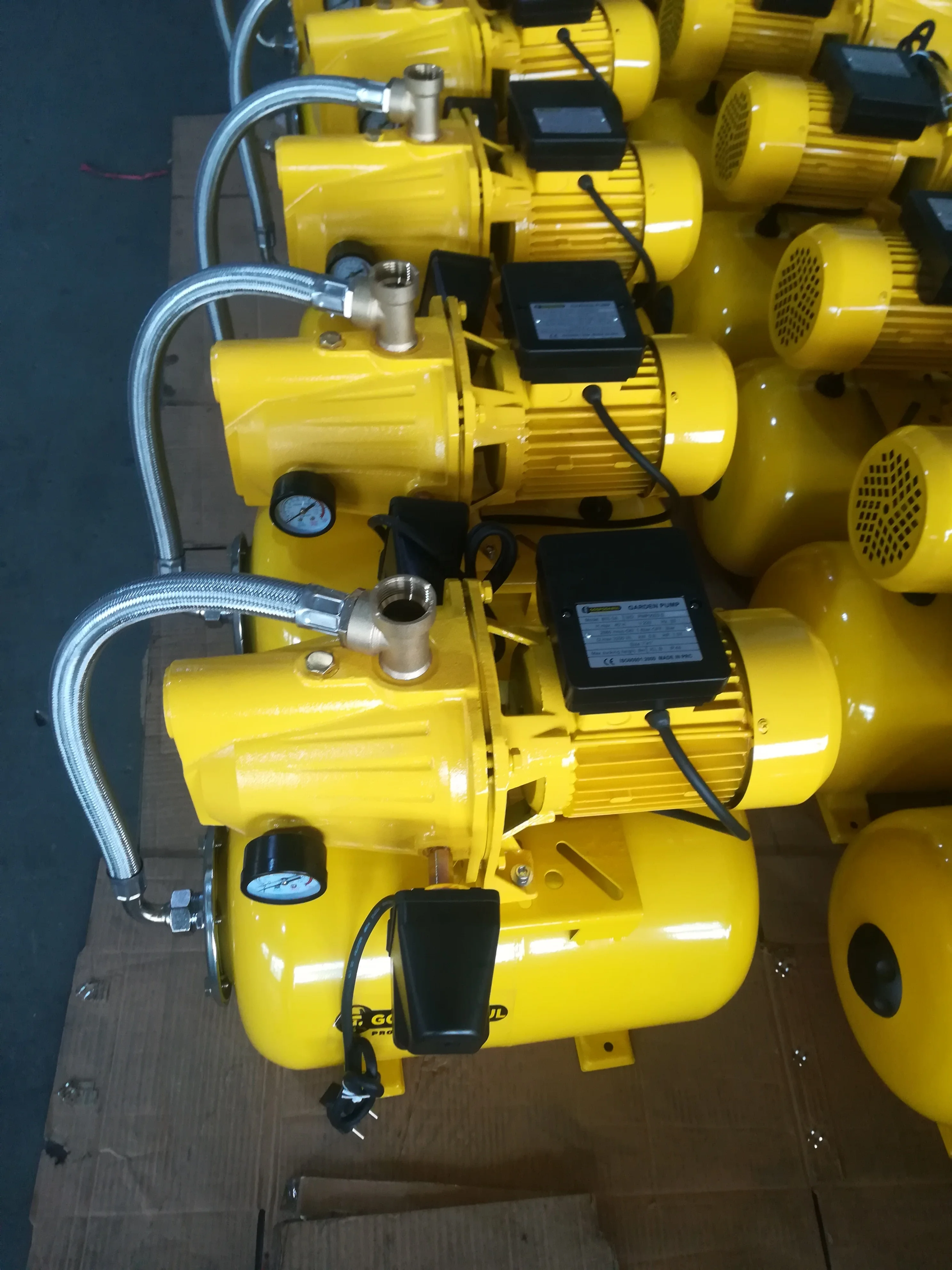 Economical Jet Pump Water Pressure Booster Pump Turkey With 24L Tank