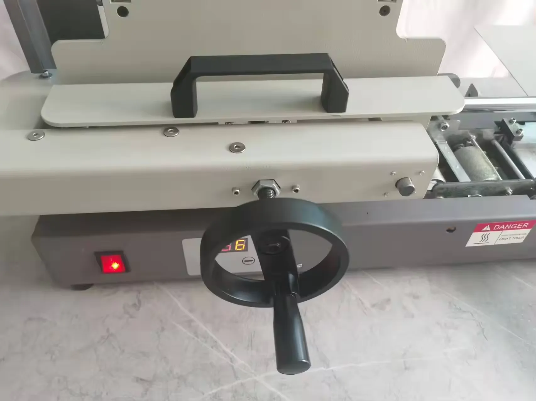 Easy Operate Book Central Threading   Folding Book Sewing Machine