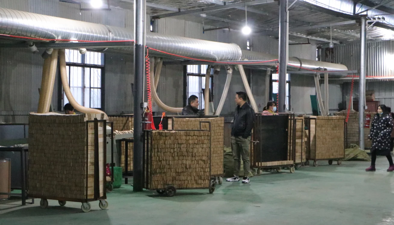 3.5 Mini natural colour pencil set with sharpener and paper tube case